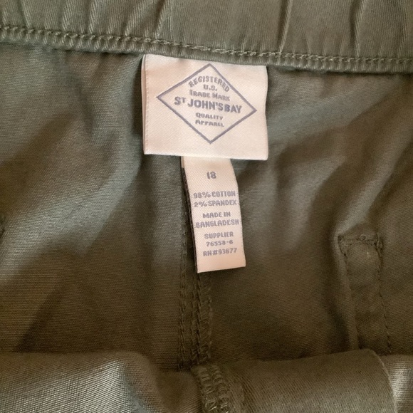 St.John’s Bay Size 18 Oregano Pants With Pockets. New With Tags. - Picture 6 of 8